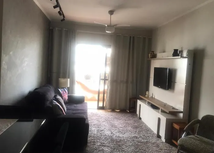 Apartamento aconchegante e espaçoso! Guarujá